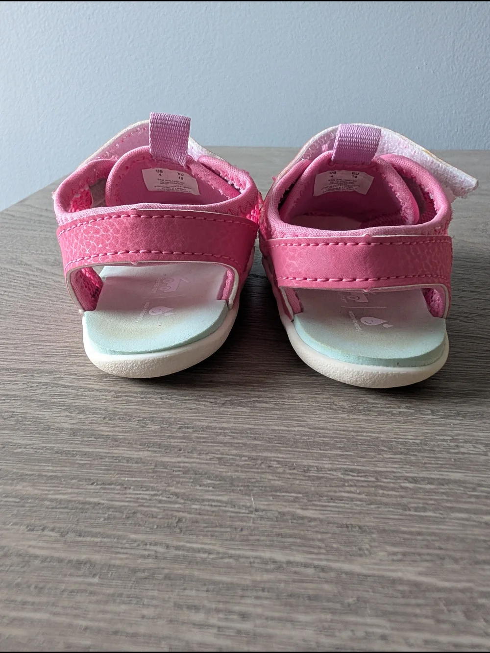 See Kai Run Aven Mini Hot Pink Baby Girls Water Shoes Size 4